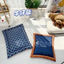 ハイブランド ペット用品 セリーヌ ペットベッド 犬用マット CELINE ベッドパッド クッション 猫のマット リバーシブル 小中型ペット 洗える 柔らかい 滑り止め 掃除しやすい 四季対応 ふわふわ 激安