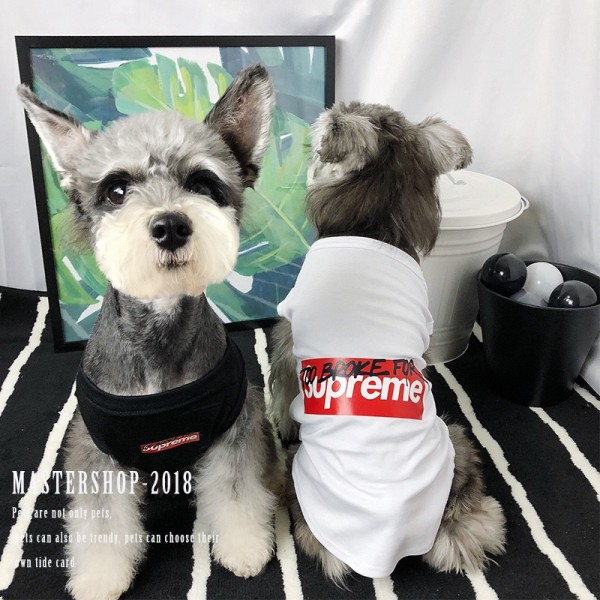  ブランド Supremeペット用品 犬服 ベスト シュプリーム 犬猫服 綿チョッキ 春夏向け 無袖Tシャツ 通気性強い 犬服 ベスト シンプル 着脱簡単 ドッグウェア カッコイイ 猫服 ファッション M - 3XL