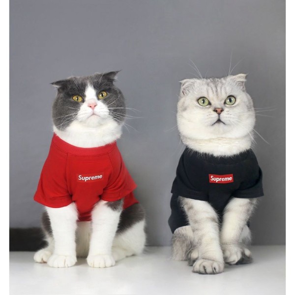 Supreme ペット服 猫服 ペット 用品 ペットTシャツ パーカー ブランド 猫 服 かわいい 秋冬服 帽子付き    脱毛保護 シュプリーム  ペット ウェアス トイプードル服 犬猫用 よい肌触り 柔らかい ファッション 人気 ブランドコピー 小中型犬服